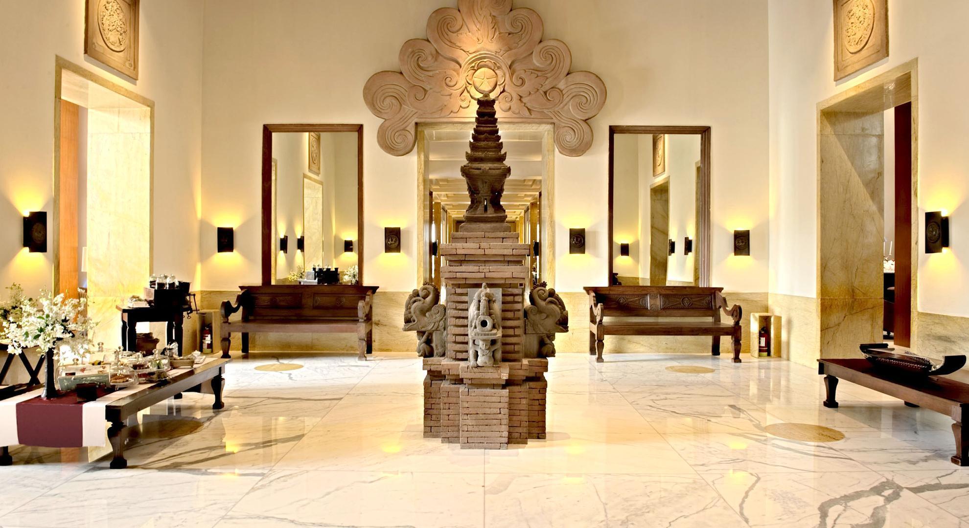 Hotel The Dharmawangsa 5*
